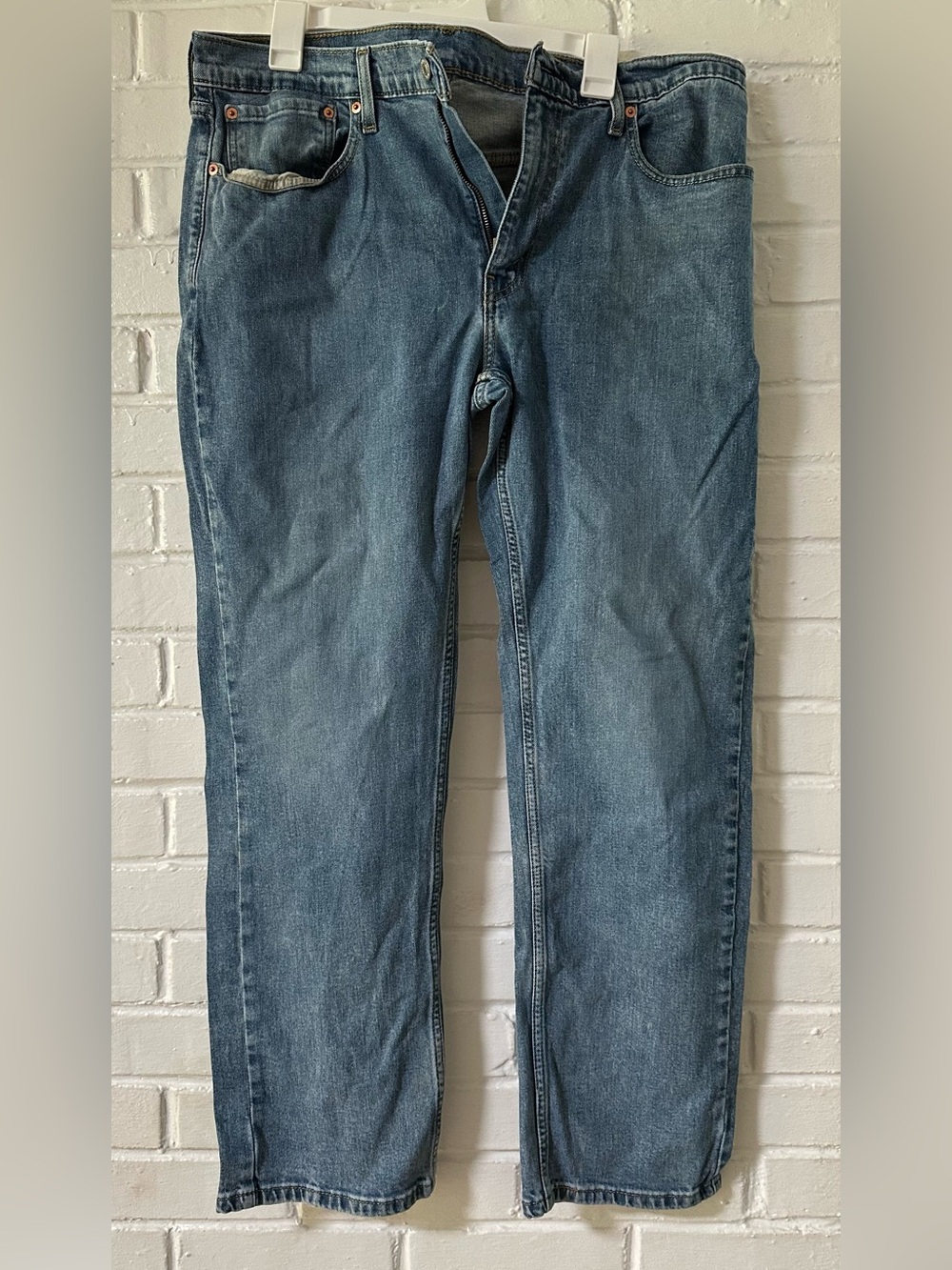 Mens 559 Levi jeans